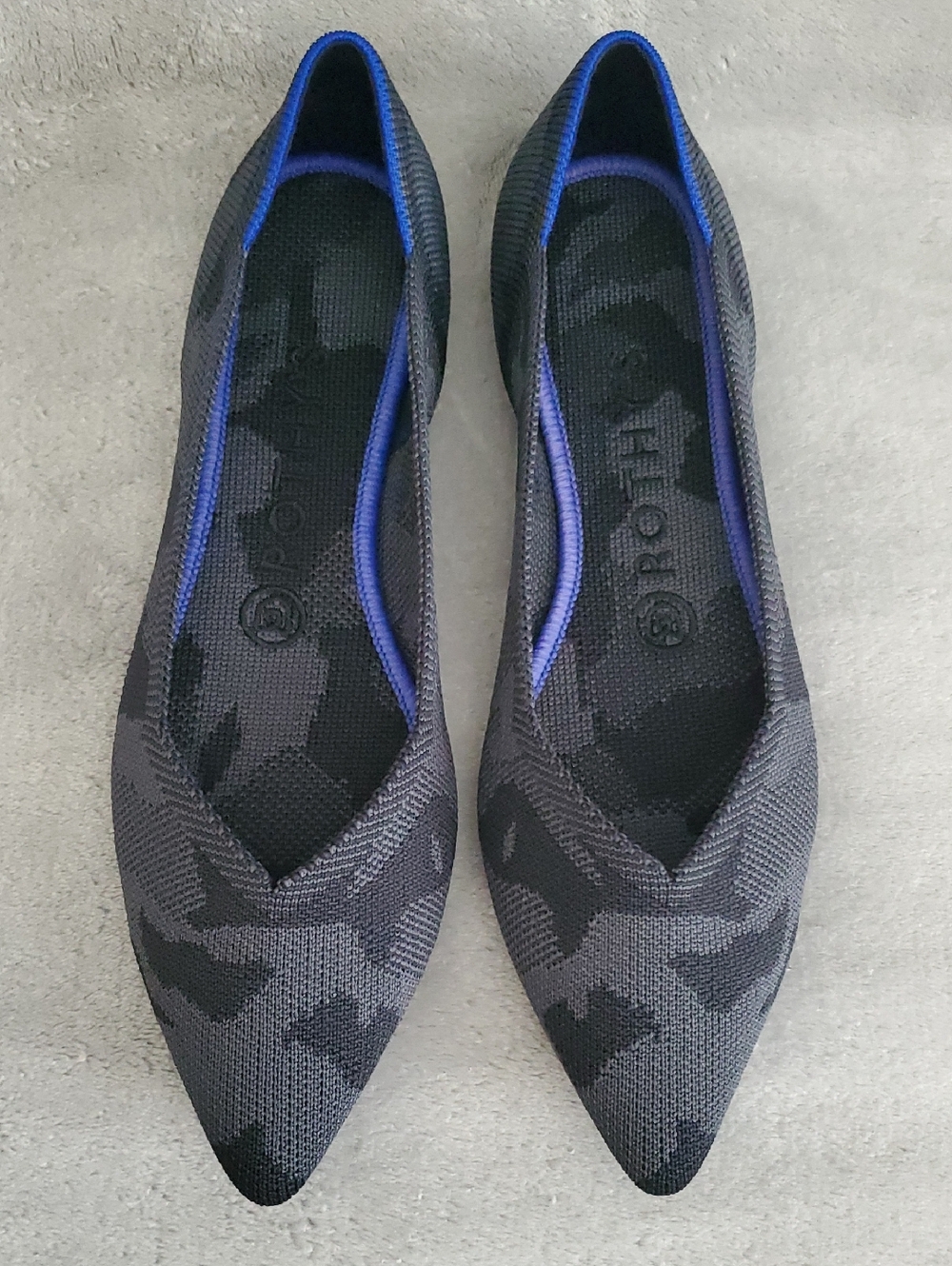 🆕️ROTHY'S Retired Camo Gray & Black Pointed Toe Knitted Flats WOMEN'S SIZE: 7.5